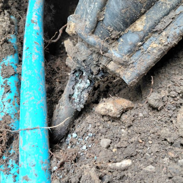 Exposing the damaged, faulty power cable causing lights to flicker